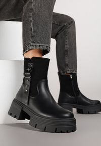 Born2be - Czarne Botki na Grubym Obcasie i Platformie z Klamrą Tulesa. Okazja: na co dzień. Zapięcie: klamry. Kolor: czarny. Materiał: jeans. Obcas: na obcasie. Styl: klasyczny, casual, elegancki. Wysokość obcasa: średni #6