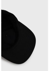 Icebreaker czapka z daszkiem 6 Panel kolor czarny z aplikacją. Kolor: czarny. Materiał: wełna, skóra, materiał, włókno. Wzór: aplikacja #2