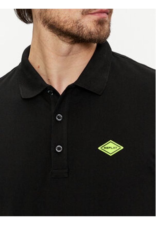 Replay Polo M3540A.000.20623 Czarny Regular Fit. Typ kołnierza: polo. Kolor: czarny. Materiał: bawełna