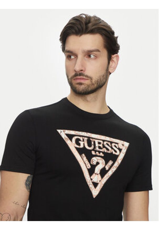 Guess T-Shirt M5GI06I3Z14 Czarny Regular Fit. Kolor: czarny. Materiał: bawełna