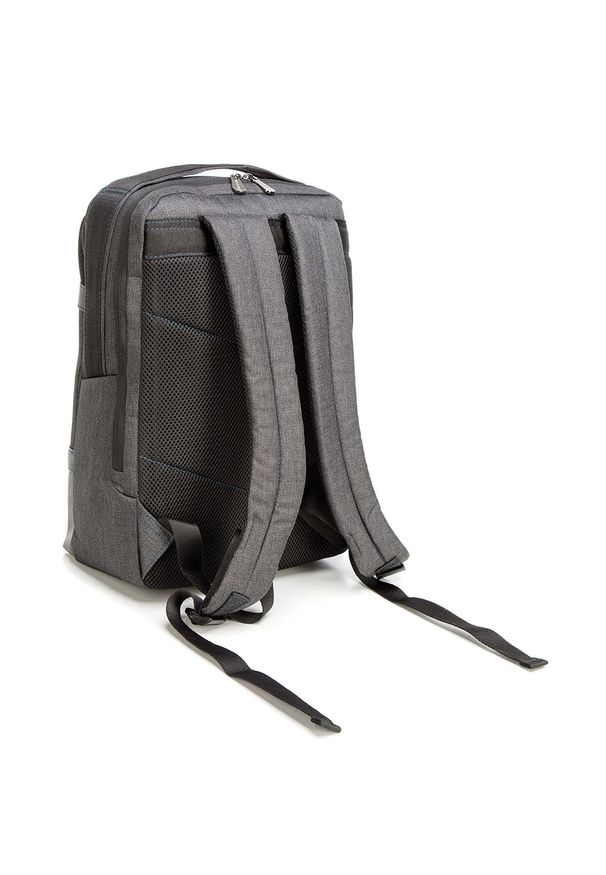 Wittchen - Męski plecak na laptopa 13/14” z panelem z ekoskóry. Kolor: szary. Materiał: poliester. Wzór: aplikacja. Styl: klasyczny, elegancki, casual