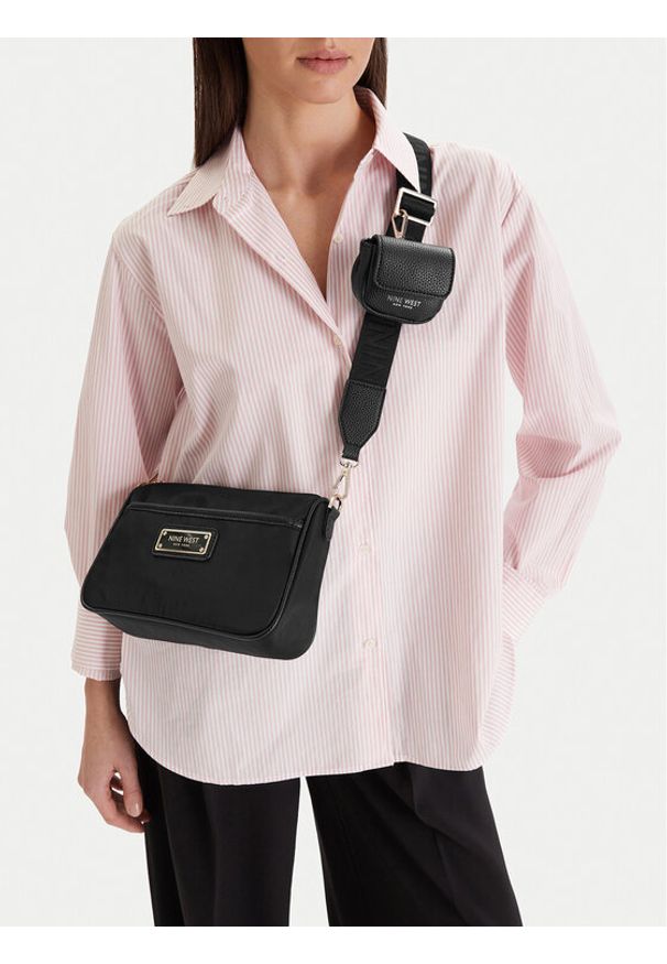 Nine West Torebka CEO-Marisse-LA374-4707 Czarny. Kolor: czarny