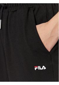 Fila Spodnie dresowe FAW0559 Czarny Relaxed Fit. Kolor: czarny. Materiał: bawełna, dresówka #3