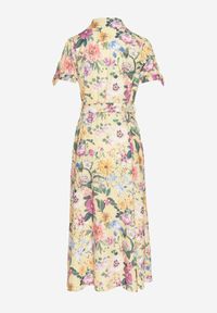 Born2be - Żółta Rozkloszowana Sukienka o Koszulowym Kroju z Paskiem w Kwiatowy Wzór Fevelorine. Okazja: na co dzień. Kolor: żółty. Wzór: kwiaty. Typ sukienki: koszulowe. Styl: casual #2