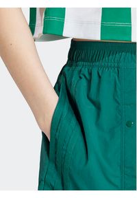 Adidas - adidas Szorty sportowe IM5015 Zielony Regular Fit. Kolor: zielony. Materiał: syntetyk #2