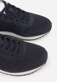 Born2be - Granatowe Buty Sportowe Sneakersy z Pikowanymi Przeszyciami Nelis. Okazja: na spacer, na co dzień. Kolor: niebieski. Materiał: jeans, dresówka. Szerokość cholewki: normalna. Sport: fitness, turystyka piesza #4