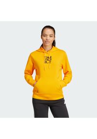 Adidas - Bluza z kapturem Real Madrid Doubleknit. Typ kołnierza: kaptur. Kolor: pomarańczowy. Materiał: materiał. Sport: piłka nożna