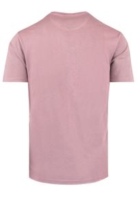 Męski T-Shirt -Brave Soul- Delikatny Efekt Sprania Tkaniny - Róż. Okazja: na co dzień. Kolor: różowy. Materiał: bawełna. Sezon: lato, wiosna. Styl: casual #5