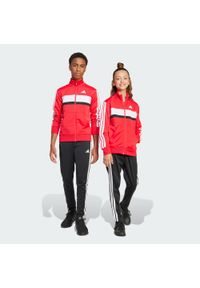 Adidas - Dres Seasonal Essentials Tiberio 3-Stripes Tricot Kids. Okazja: na uczelnię. Kolor: wielokolorowy, biały, czerwony. Materiał: dresówka. Styl: sportowy, młodzieżowy #1