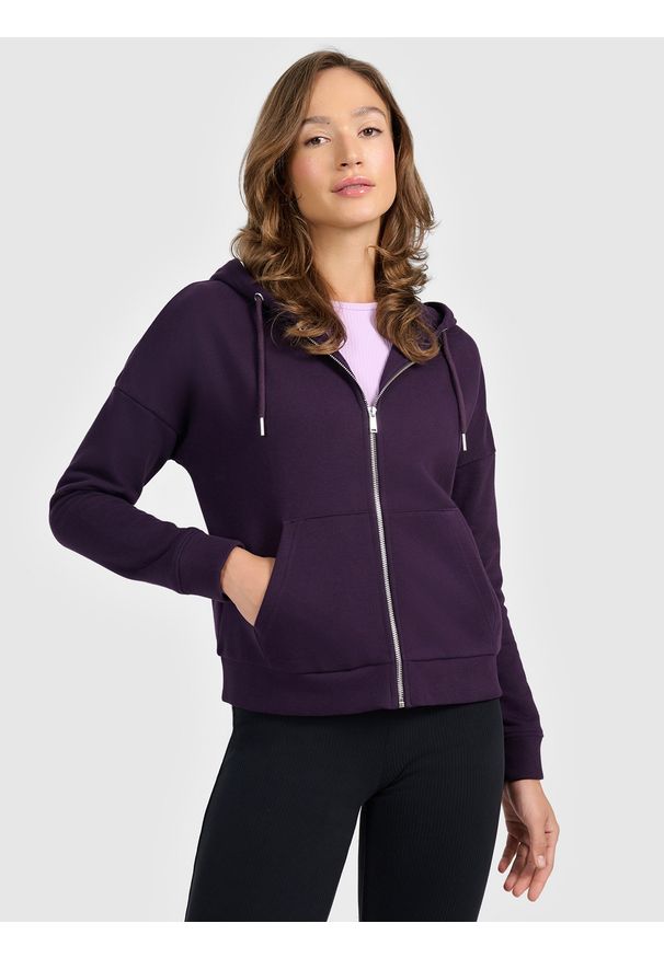 4f - 4F Bluza dresowa rozpinana z kapturem damska - fioletowa S. Okazja: na spacer, na co dzień. Typ kołnierza: kaptur. Kolor: fioletowy. Materiał: dresówka. Styl: casual