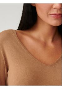 Tatuum Sweter Tessa 1 T2316.089 Brązowy Slim Fit. Kolor: brązowy. Materiał: wiskoza