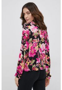 Vero Moda Bluzka damska kolor różowy w kwiaty. Okazja: na co dzień. Kolor: różowy. Materiał: tkanina, materiał, wiskoza. Wzór: kwiaty. Styl: casual #5