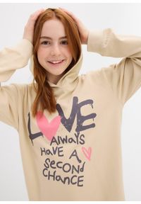 bonprix - Sukienka dresowa z kapturem z czystej bawełny organicznej. Typ kołnierza: kaptur. Kolor: beżowy. Materiał: bawełna, dresówka. Wzór: nadruk #2