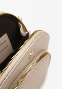 Born2be - Beżowa Mała Torebka Owalna z Ozdobnym Paskiem i Pikowaniem Saeuse. Kolor: beżowy. Materiał: pikowane. Rozmiar: małe. Styl: casual, elegancki #5