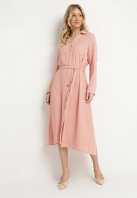 Born2be - Różowa Koszulowa Sukienka z Materiałowym Paskiem Vivinara. Okazja: na co dzień, na imprezę. Kolor: różowy. Materiał: materiał. Typ sukienki: koszulowe. Styl: casual, elegancki #1