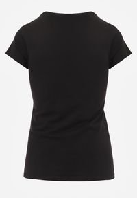 Renee - Czarny T-shirt Petomeine. Okazja: do domu, na co dzień. Kolor: czarny. Materiał: bawełna, dzianina. Długość rękawa: krótki rękaw. Długość: krótkie. Wzór: aplikacja. Styl: sportowy, casual #6
