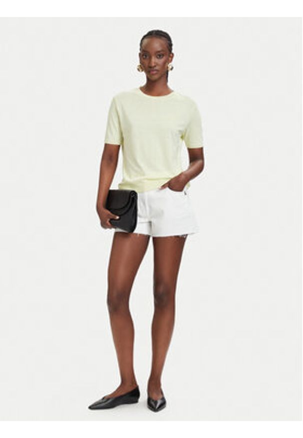 Patrizia Pepe Szorty jeansowe 2P1744/D107-W146 Biały Regular Fit. Kolor: biały. Materiał: bawełna