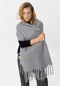Volcano - Długi, ciepły szal H-LASSI. Okazja: na co dzień. Kolor: szary. Materiał: dzianina. Sezon: zima. Styl: casual #1