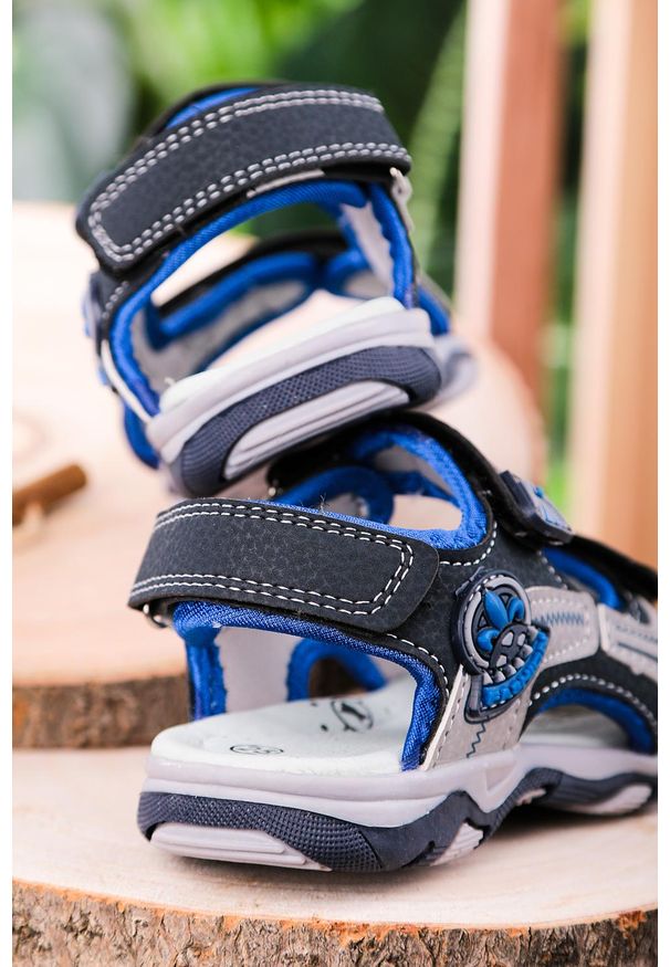 Casu - Granatowe sandały na rzepy casu jf06. Zapięcie: rzepy. Kolor: niebieski