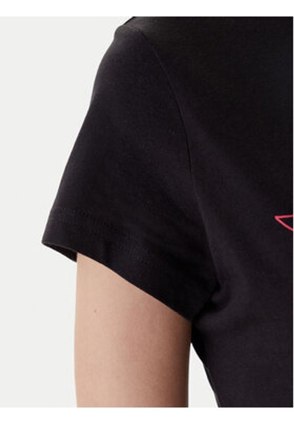 Mustang T-Shirt Loa 1016753 Czarny Slim Fit. Kolor: czarny. Materiał: bawełna