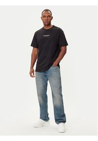 Versace Jeans Couture T-Shirt 79GAHT02 CJ00T Czarny Regular Fit. Kolor: czarny. Materiał: bawełna #2