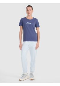 4f - 4F T-shirt regular z nadrukiem damski - granatowy S. Okazja: na co dzień. Kolor: niebieski. Materiał: materiał, bawełna. Wzór: nadruk. Styl: casual