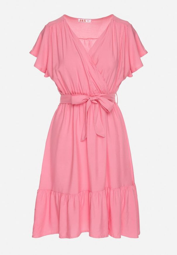 Born2be - Różowa Wiskozowa Sukienka z Kopertowym Dekoltem i Paskiem Aurenelle. Okazja: na co dzień. Typ kołnierza: dekolt kopertowy. Kolor: różowy. Materiał: wiskoza. Długość rękawa: krótki rękaw. Sezon: wiosna, lato. Typ sukienki: kopertowe. Styl: casual