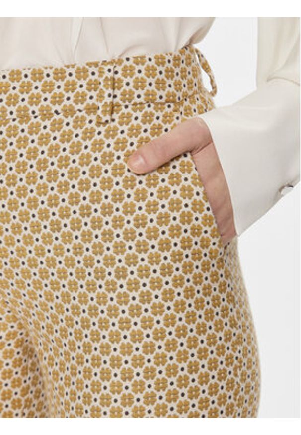 Weekend Max Mara Spodnie materiałowe Odile 2415131041 Żółty Regular Fit. Kolor: żółty. Materiał: bawełna, syntetyk