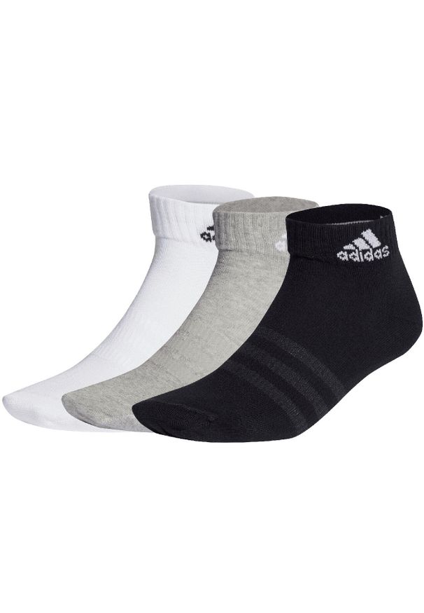 Adidas - Skarpety adidas Thin and Light Ankle Socks 3P. Kolor: biały, wielokolorowy, czarny, szary