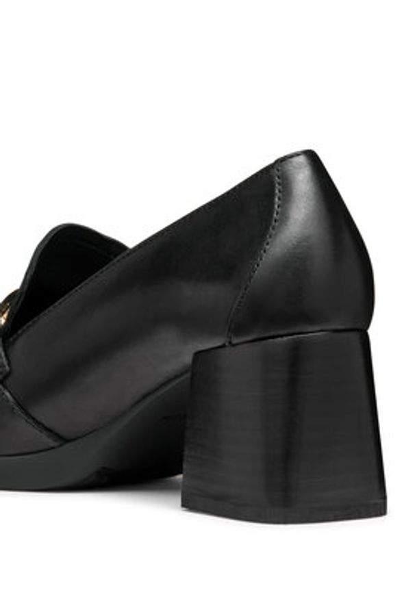 Geox Półbuty D Walk Pleasure 55 D46XBF 00043 C9999 Czarny. Kolor: czarny. Materiał: skóra