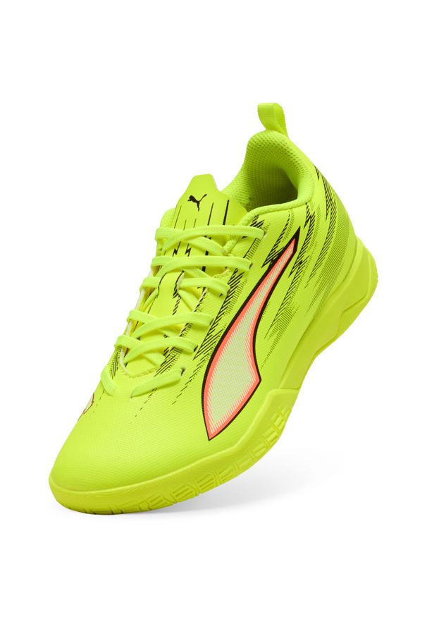 Puma - Buty do piłki nożnej halowej PUMA ULTRA 6 PLAY Sala Yellow JR Q1 26. Szerokość cholewki: normalna. Sport: piłka nożna