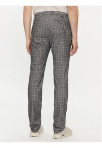Bugatti Chinosy 4890 26350 Szary Slim Fit. Kolor: szary. Materiał: bawełna