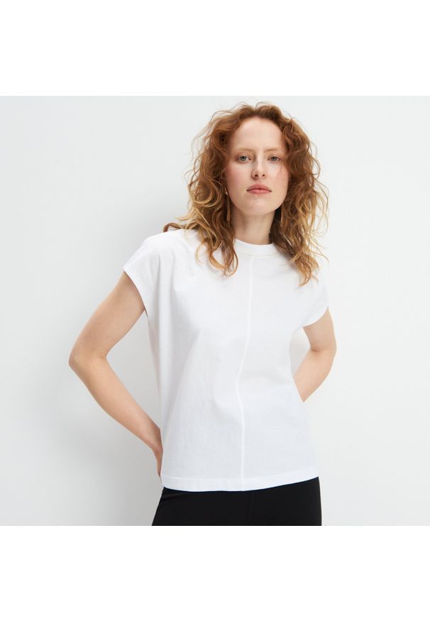 Mohito - Bawełniana koszulka Eco Aware - Biały. Kolor: biały. Materiał: bawełna