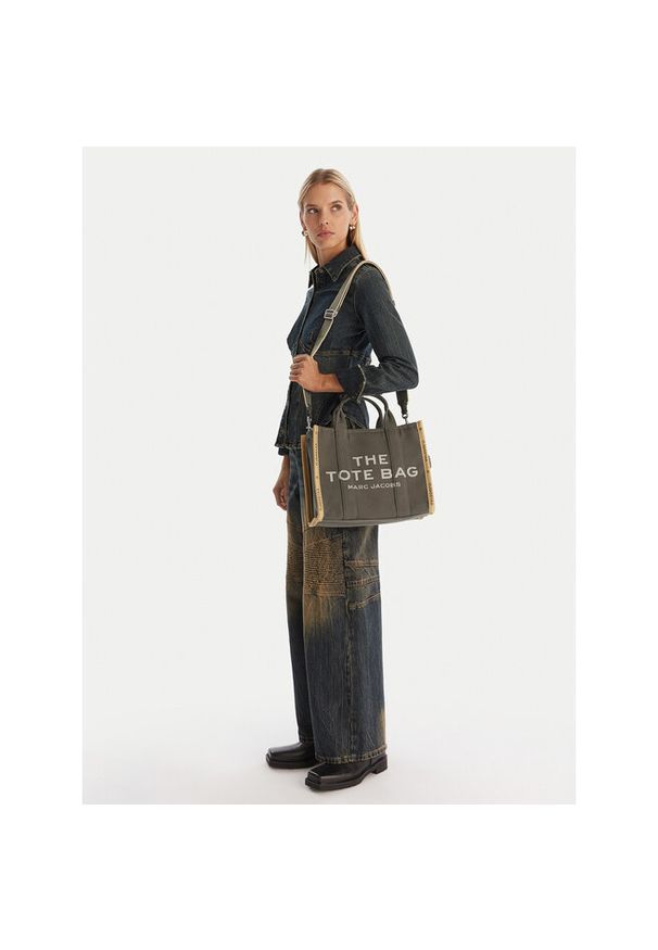 MARC JACOBS - Torebka Marc Jacobs. Kolor: brązowy