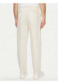 Pepe Jeans Chinosy Relaxed Pleated Linen Pants - 2 PM211700 Écru Relaxed Fit. Materiał: bawełna, len