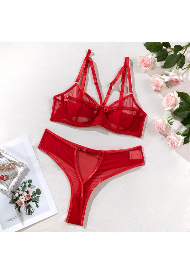 Intica - Komplet bielizny z koronką na specjalne okazje Sylvia. Kolor: czerwony. Materiał: koronka. Wzór: koronka