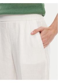 United Colors of Benetton - United Colors Of Benetton Spodnie materiałowe 4AGH558X5 Écru Straight Fit. Materiał: len
