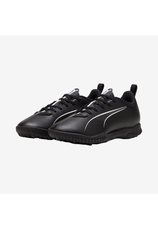 Buty piłkarskie dla dzieci Puma Ultra Play TT. Materiał: syntetyk. Szerokość cholewki: normalna. Wzór: aplikacja. Sport: piłka nożna