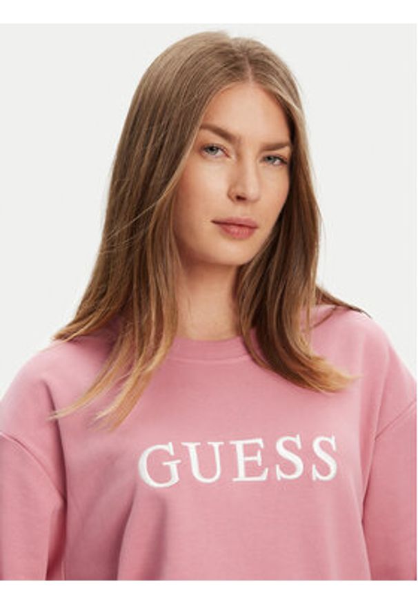 Guess Bluza O5RQ03 KCO31 Różowy Regular Fit. Kolor: różowy. Materiał: bawełna