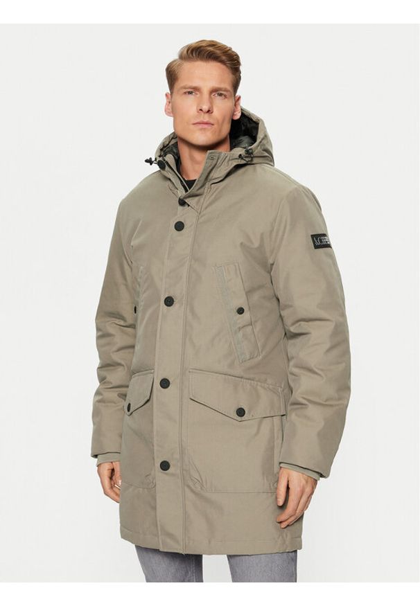 s.Oliver Parka 2150401 Zielony Regular Fit. Kolor: zielony. Materiał: bawełna, syntetyk
