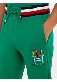 TOMMY HILFIGER - Tommy Hilfiger Spodnie dresowe Monogram KB0KB08836 Zielony Regular Fit. Kolor: zielony. Materiał: bawełna #6