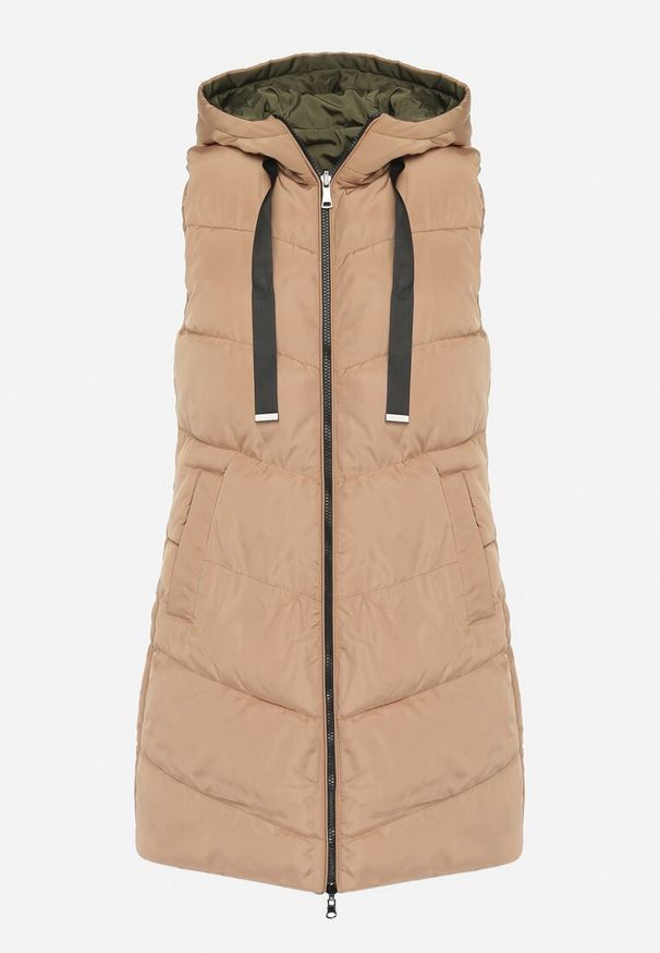 Born2be - Beżowa Pikowana Kamizelka Dwustronna z Kapturem i Sznurkami Leorani. Okazja: na co dzień, na spacer. Typ kołnierza: kaptur. Kolor: beżowy. Materiał: jeans. Styl: casual, sportowy