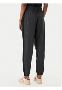 Adidas - adidas Spodnie dresowe Train Essentials 3-Stripes Woven KC5496 Czarny Regular Fit. Kolor: czarny. Materiał: syntetyk #5