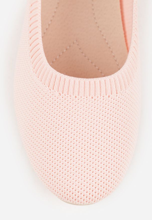 Renee - Różowe Balerinki z Okrągłym Noskiem i Materiałową Cholewką Mililena. Okazja: na co dzień. Nosek buta: okrągły. Kolor: różowy. Materiał: materiał. Szerokość cholewki: normalna. Styl: casual, klasyczny