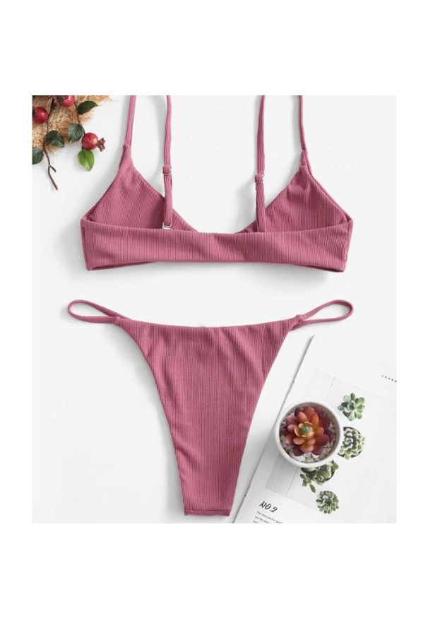 Intica - Bikini z ozdobnymi kółeczkami regulowane na lato Mareike. Kolor: czerwony. Materiał: materiał