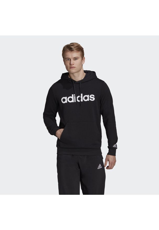 Adidas - Bluza męska adidas Essentials French Terry Linear Logo Hoodie. Typ kołnierza: kaptur. Kolor: czarny, wielokolorowy, biały