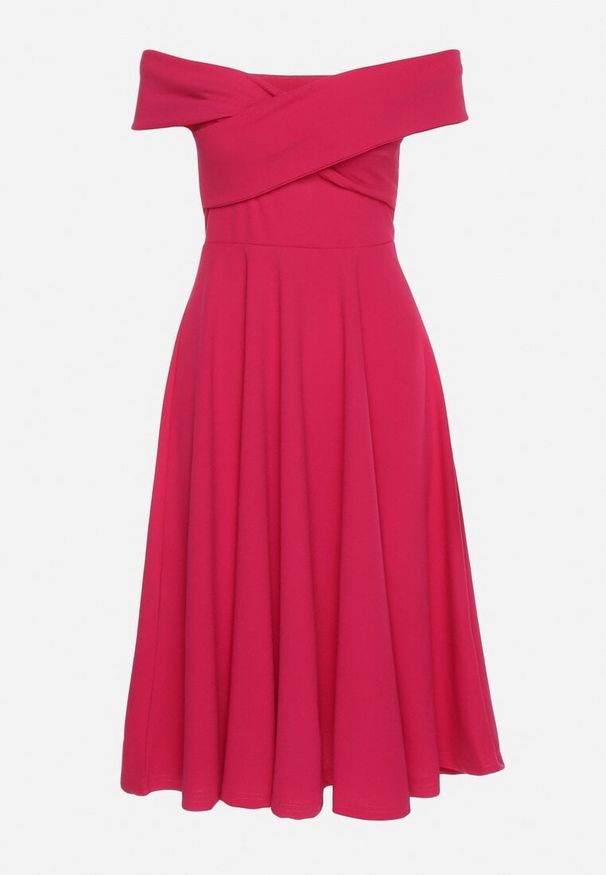 Born2be - Fuksjowa Rozkloszowana Sukienka Typu Hiszpanka Olorea. Okazja: na co dzień. Typ kołnierza: dekolt hiszpanka. Kolor: różowy. Materiał: materiał. Długość rękawa: krótki rękaw. Typ sukienki: proste. Styl: casual