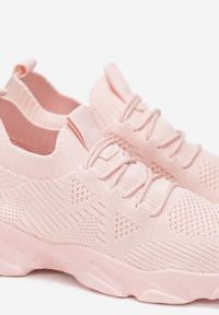 Born2be - Różowe Buty Sportowe Iomasia. Nosek buta: okrągły. Kolor: różowy. Materiał: materiał. Szerokość cholewki: normalna #2