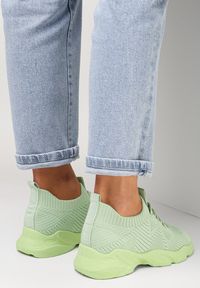 Born2be - Zielone Buty Sportowe Iomasia. Nosek buta: okrągły. Kolor: zielony. Materiał: materiał. Szerokość cholewki: normalna #3