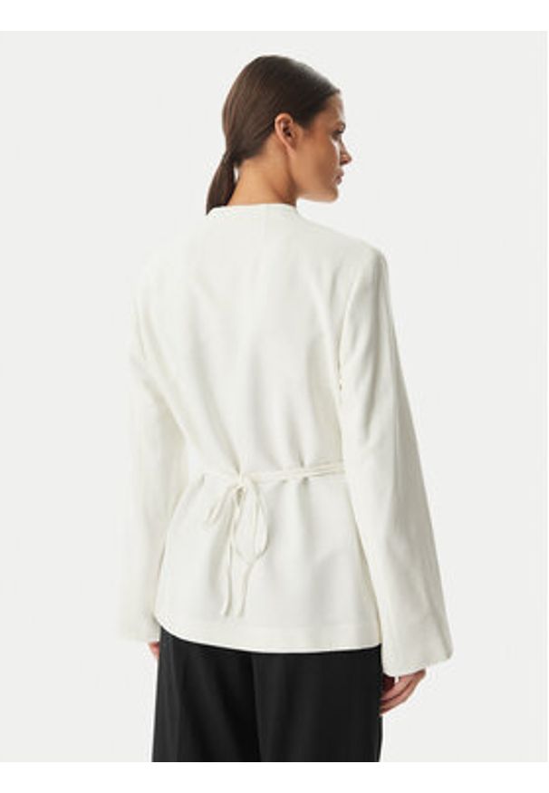 Calvin Klein Marynarka LV044F408G Kremowy Regular Fit. Kolor: kremowy. Materiał: wiskoza